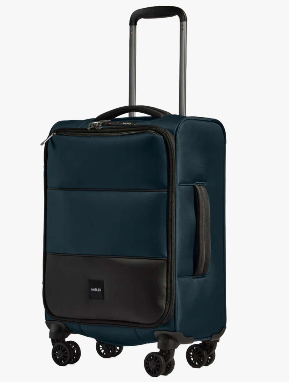 best-lightweight-luggage