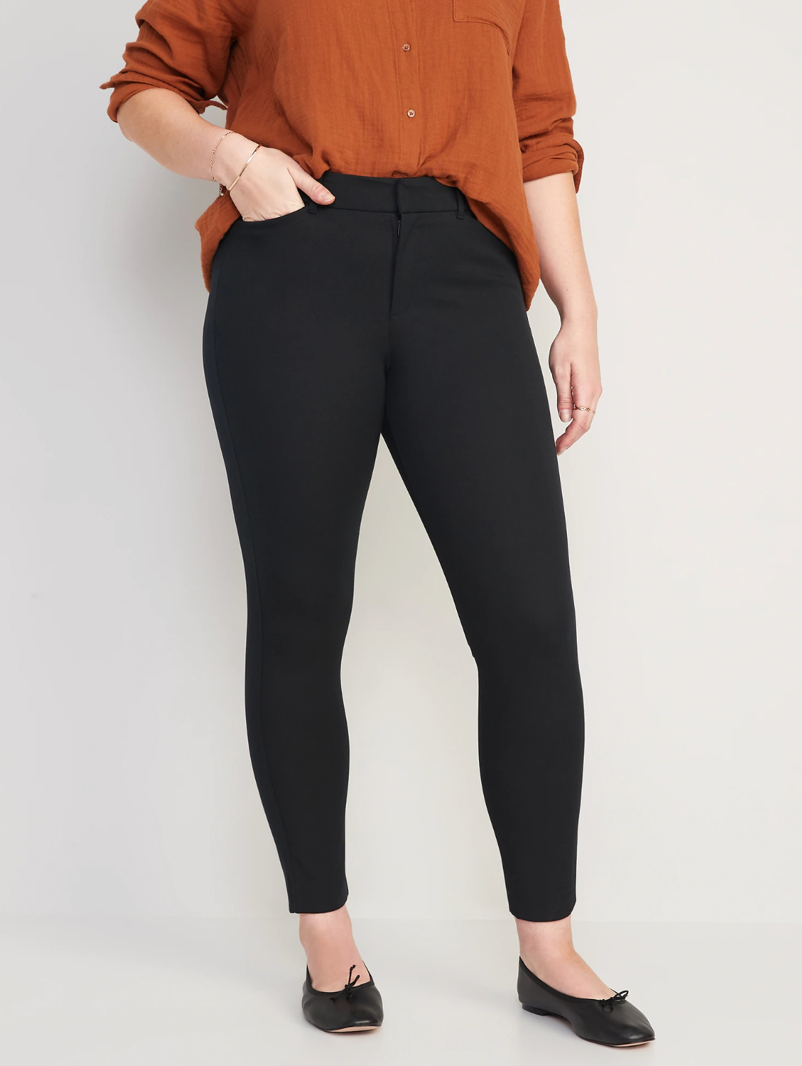 best-travel-pants-for-women